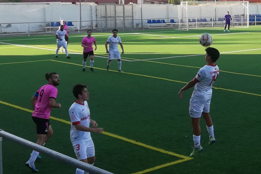 Utrillas y Cella luchan contra el calor en un buen partido