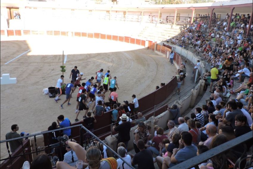 Calanda conserva con éxito su Pedestre en la plaza de toros