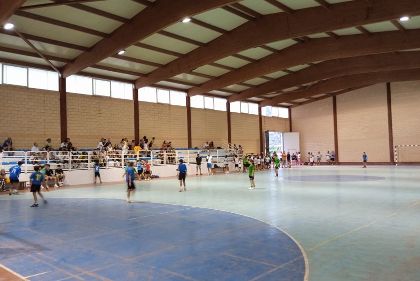 Los polideportivos de la provincia,   a tope con los maratones de fútsal