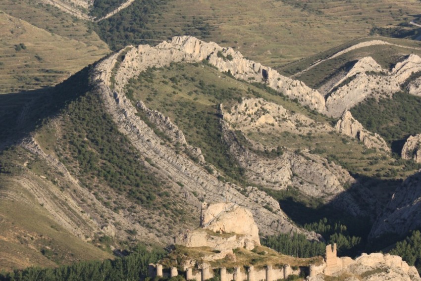 El singular conjunto de pliegues tectónicos del Parque Geológico de Aliaga, ejemplo único en el mundo