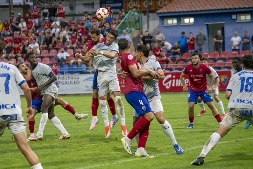 El balón parado, principal aliado de la UD Logroñés en su inicio de liga