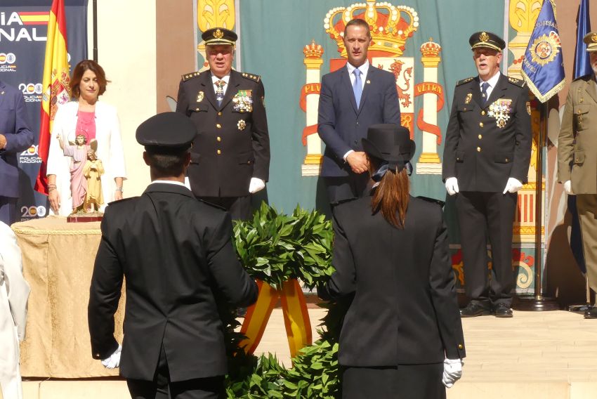 La Policía Nacional en Teruel entrega ocho distinciones por el día de sus patrones