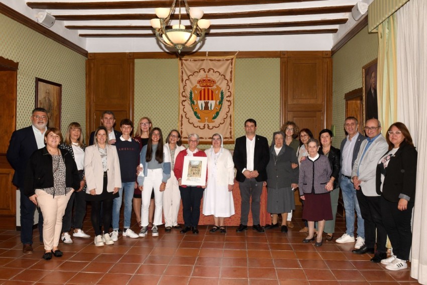 El Ayuntamiento de Alcañiz despide oficialmente a las religiosas de la congregación de La Caridad de Santa Ana, que llegó al municipio en 1878