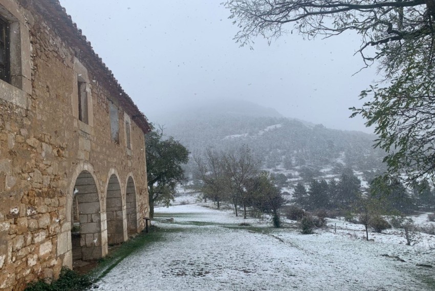 La nieve llega a varios municipios de la comarca de Gúdar-Javalambre