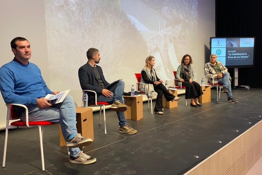 Expertos e instituciones abogan por el mantenimiento de la presa de Los Toranes por ser clave para el desarrollo sostenible de la comarca Gúdar-Javalambre