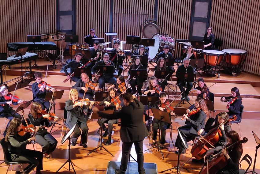 La Sinfónica de Teruel y Gaitéricos dan  por comenzados los actos por Santa Cecilia