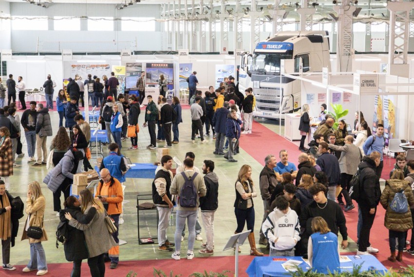 Éxito de participación en la Cuarta Edición de la Feria de Empleo Bajo Aragón en Alcañiz