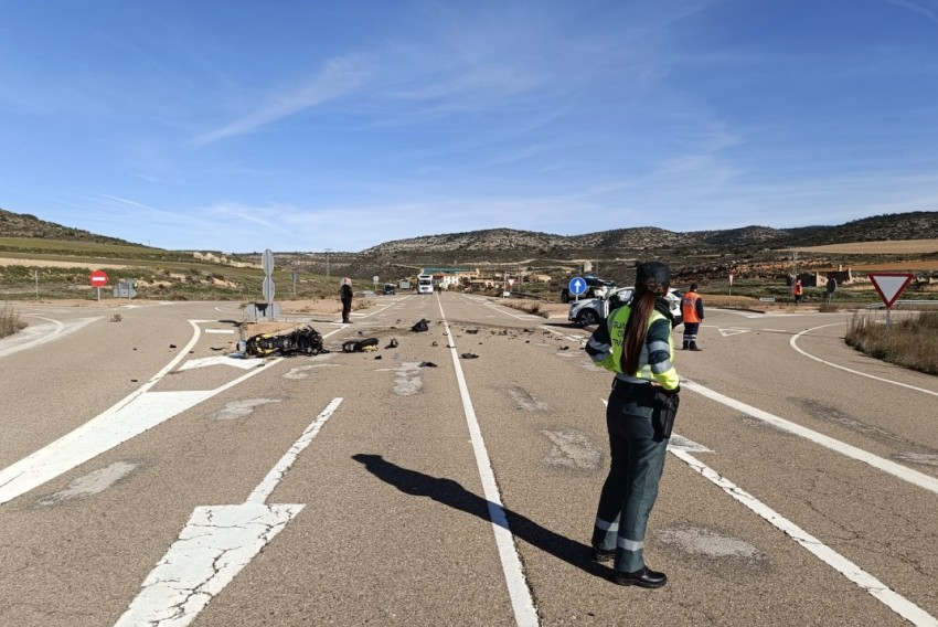 Fallece un motorista de 66 años en una colisión con un turismo