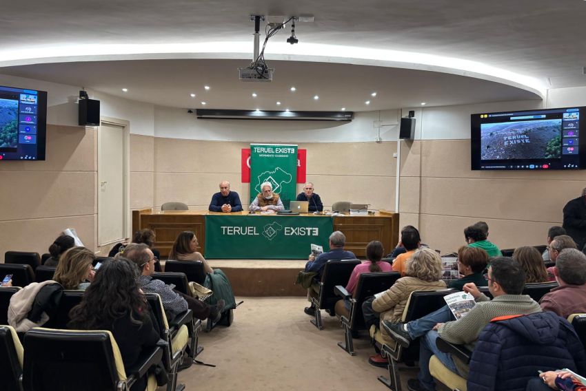 Asamblea ciudadana del movimiento Teruel Existe por  su 25º aniversario