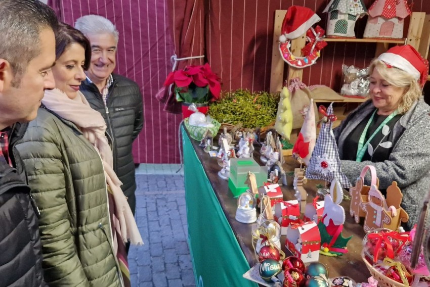 Vuelve el Mercadillo Solidario Navideño este fin de semana a la plaza San Juan de Teruel