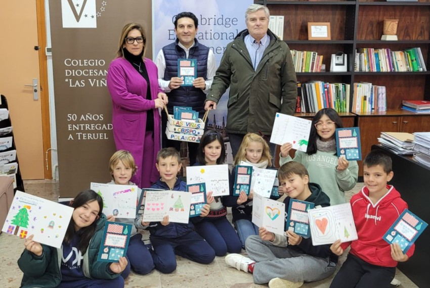 Los pacientes ingresados recibirán felicitaciones elaboradas por escolares