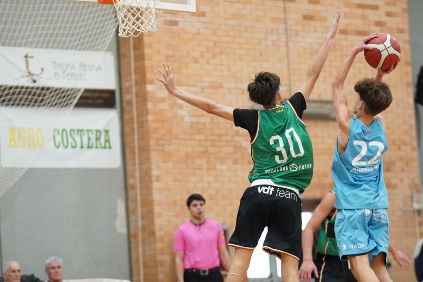 Las mejores canteras del baloncesto traen más de dos mil visitantes a Gúdar-Javalambre