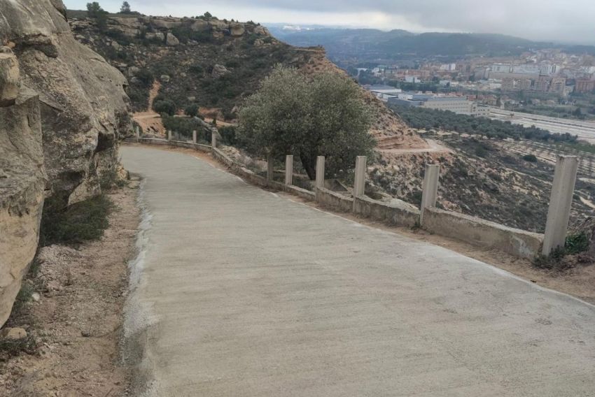 Las obras de subida a la ermita de Santa Bárbara estarán completadas en marzo