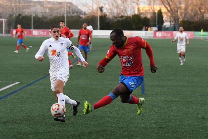 Reparto de puntos entre el Andorra  y el Zuera en un partido trepidante (2-2)