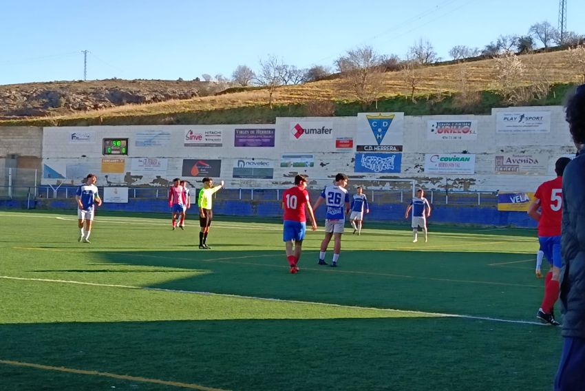 Un punto para el Atlético Teruel en un duro viaje a Herrera en Preferente