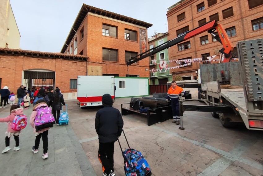 La ampa del Pierres Vedel critica que no pare el desmontaje  de elementos de Las Bodas al inicio de las clases