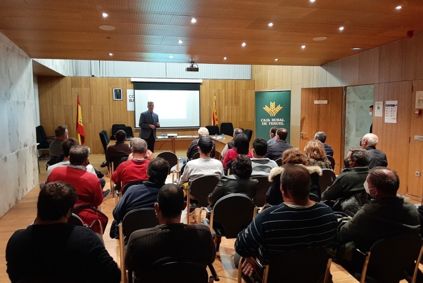 Caja Rural de Teruel organiza charlas informativas sobre la PAC 2025