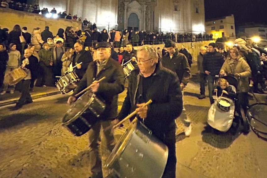 Arranca el sonido de los tambores en el Bajo Aragón con el Miércoles de Ceniza