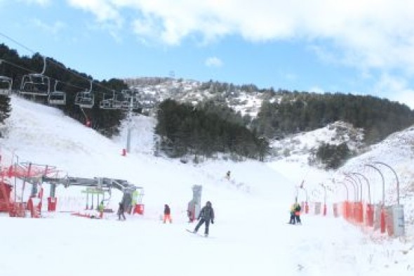 Las estaciones alpinas abren al público 
y calientan motores de cara al puente