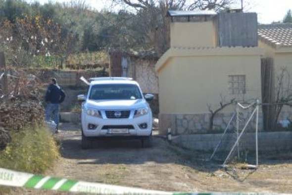 Un solo individuo disparó a los dos vecinos de Albalate, que siguen graves en el hospital