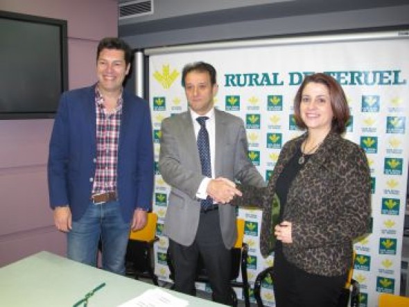 Caja Rural de Teruel aporta 5.000 euros para actividades deportivas en 2018 en Teruel