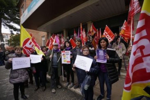 UGT y CC OO califican de éxito el paro feminista y animan a participar en las manifestaciones