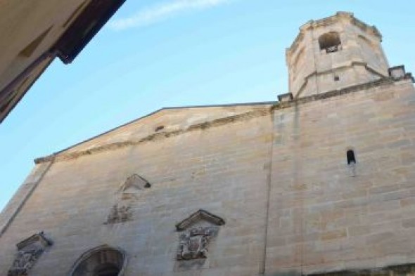 La iglesia del Carmen de Alcañiz suplica una puesta a punto mientras sigue deteriorándose