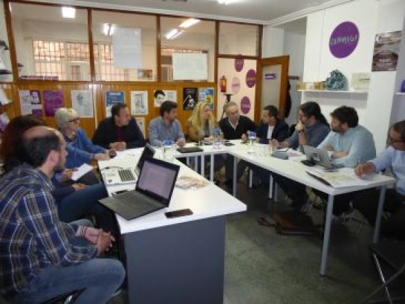 Parlamentarios de Podemos de varias comunidades impulsan el tren en Teruel
