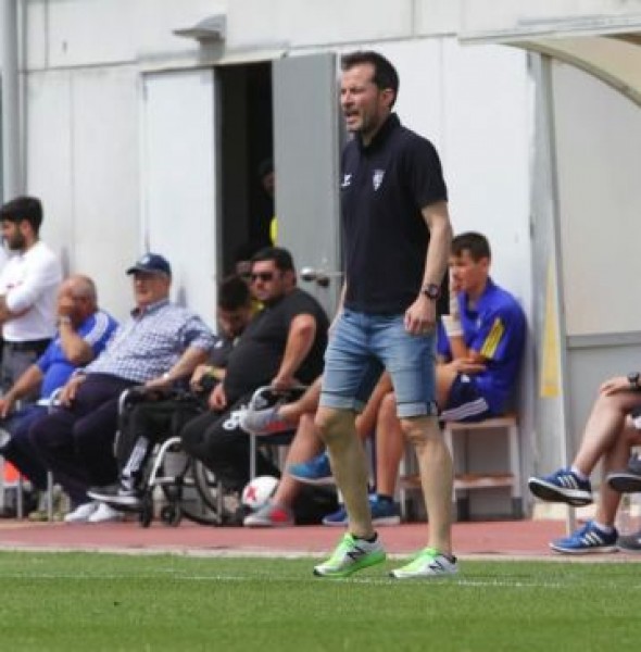 Los jugadores del CD Teruel vuelven esta tarde a los entrenamientos