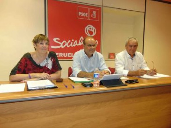 Los candidatos a las primarias del PSOE a la Alcaldía confrontan sus modelos