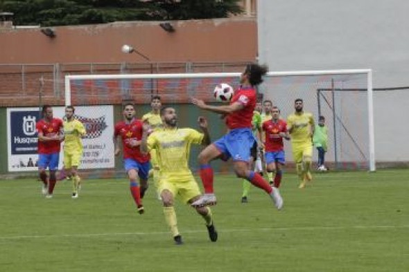 El CD Teruel buscará esta tarde una victoria en su visita a Sabadell