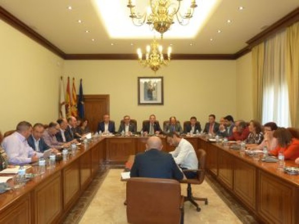 La Diputación de Teruel distribuye 2,2 millones de euros entre municipios de la provincia