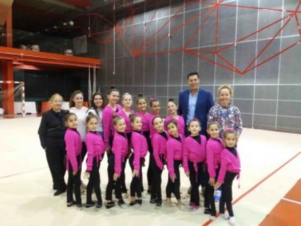 El Club Gimnasia Rítmica Teruel desarrolla su actividad en el Centro de Ocio Joven