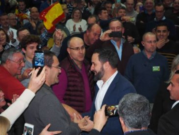 Abascal llama en Teruel a los ciudadanos a la movilización porque están a punto de hacer algo importante