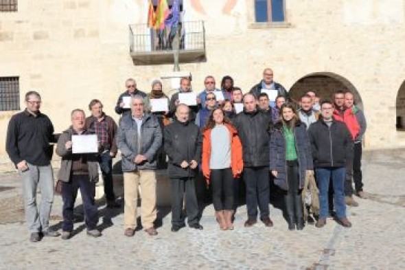 Tejedor destaca el esfuerzo del IAF para crear trabajo en las comarcas despobladas