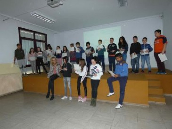 Los escolares del colegio Ensanche de Teruel descubren referentes femeninos en la tecnología