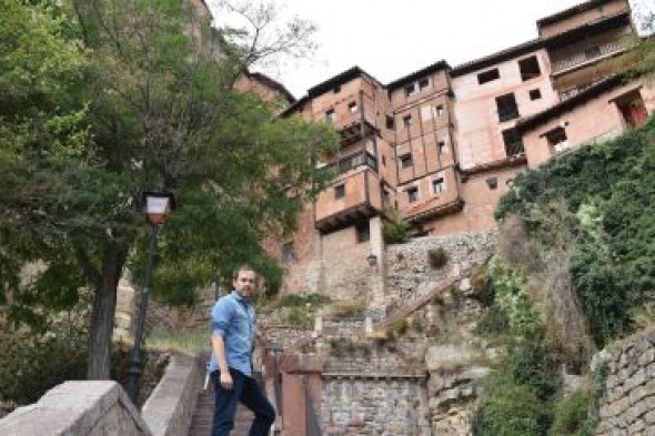 Luis Zueco regresa al Albarracín de final del siglo XIII que inspiró ‘La ciudad’