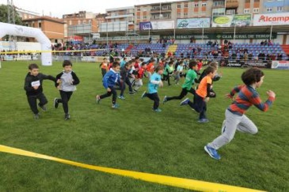 El XXIV Cross Promesicas atrae a más de 700 niños y niñas a Pinilla