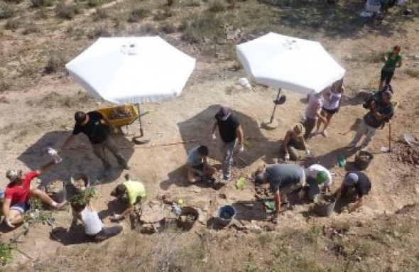 El curso de Paleontología y Desarrollo de la Universidad de Verano de Teruel excavará en un nuevo yacimiento