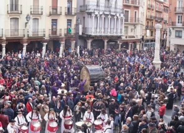 La lluvia obliga a trasladar el sábado el acto de Romper la Hora de Teruel