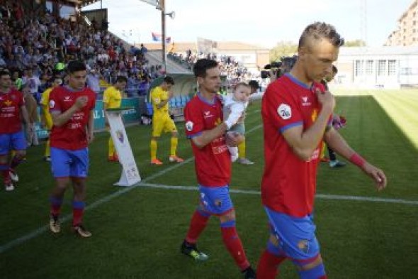 El futuro del CD Teruel en Segunda B: Un empate puede valer para sellar la permanencia y la victoria no garantiza la salvación