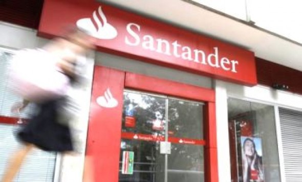 El Banco Santander tiene previsto cerrar cuatro de las doce oficinas que tiene en la provincia de Teruel