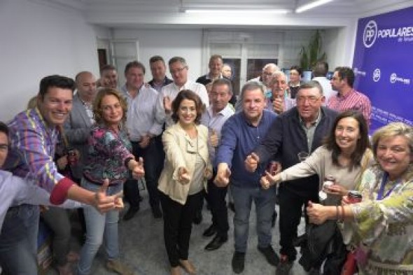 El PP pierde un edil pero Emma Buj podrá seguir como alcaldesa de Teruel pactando o en minoría