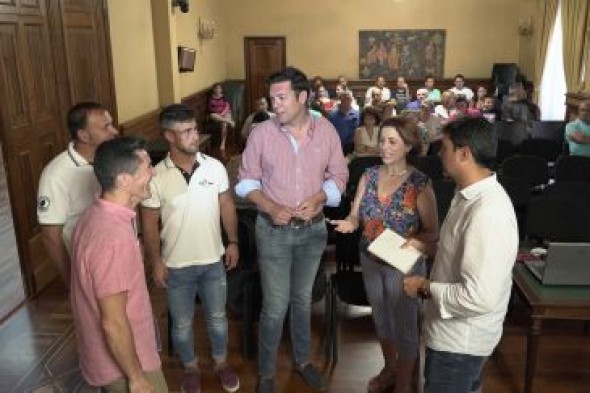 14 municipios mostrarán en Teruel en 2020 cómo llevan el toro de cuerda