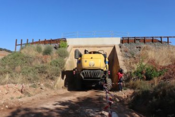 CHA pregunta al Gobierno si va a aprobar la construcción de un nuevo puente ferroviario en Navarrete del Río por el que puedan pasar las máquinas agrícolas