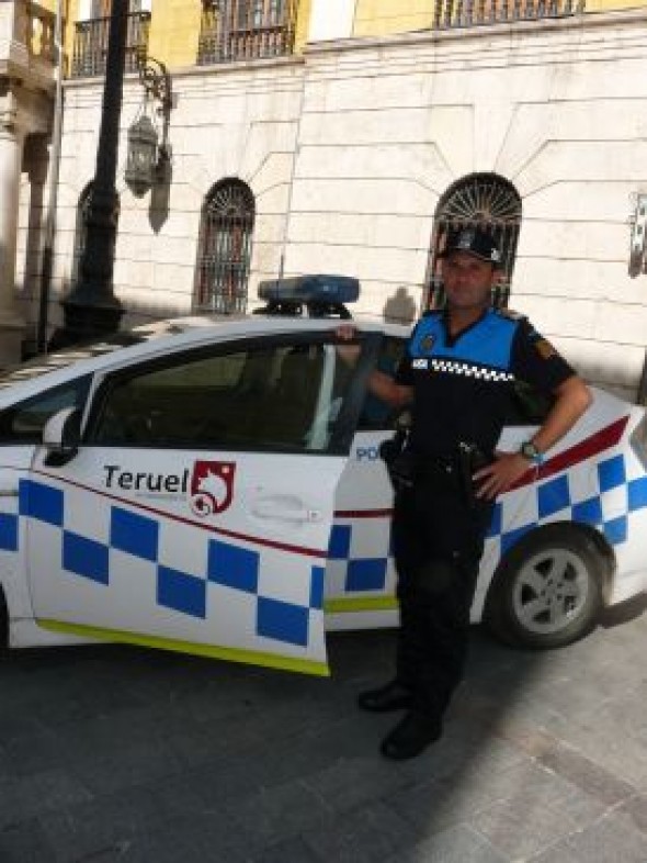 Pedro González, inspector jefe de la Policía Local de Teruel: “Nuestra principal tarea es ayudar, porque somos un servicio público”