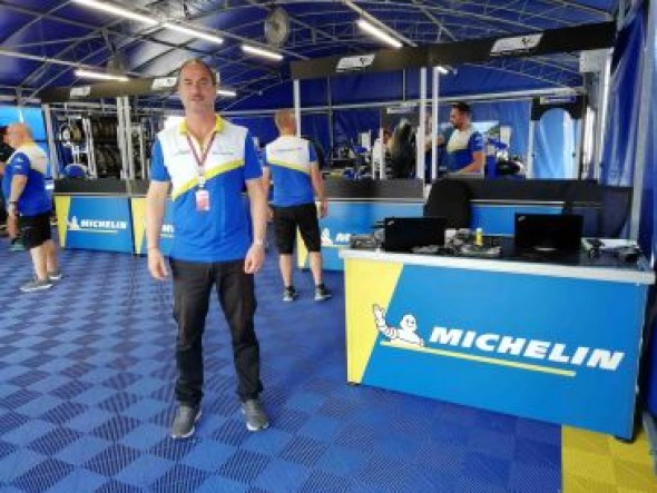 Michelin desembarca en Alcañiz con 1.400 ruedas para un circuito “muy difícil”