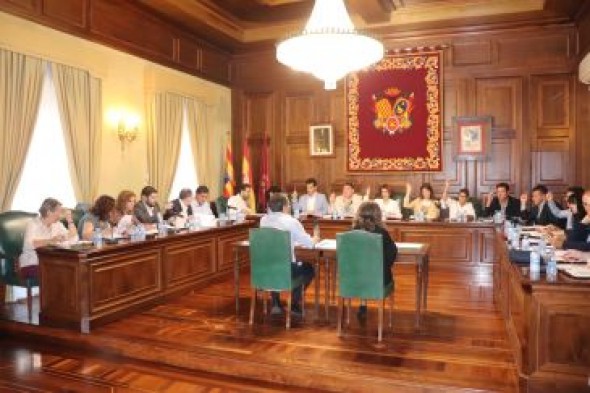 Todos los grupos municipales de Teruel, excepto Vox, apoyan el protocolo de agresiones