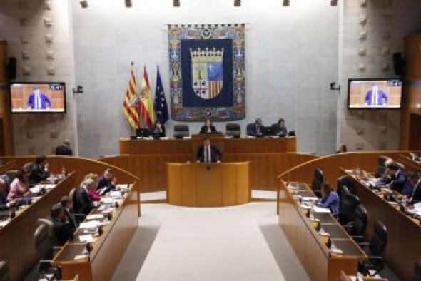 Unidad en las Cortes de Aragón en defensa de la España vaciada con el paro de 5 minutos