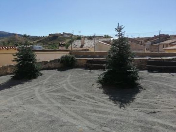 Actuación para mejorar el entorno de la iglesia del barrio pedáneo de Aldehuela de Teruel